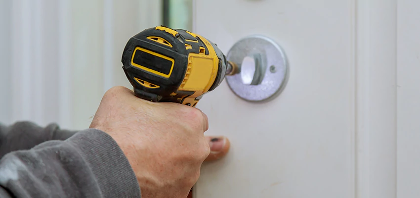 Street Locksmith For Smart Lock Repair in Pleasant Hill, CA